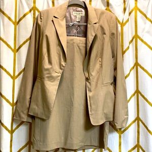 Banana Republic Skirt Suit